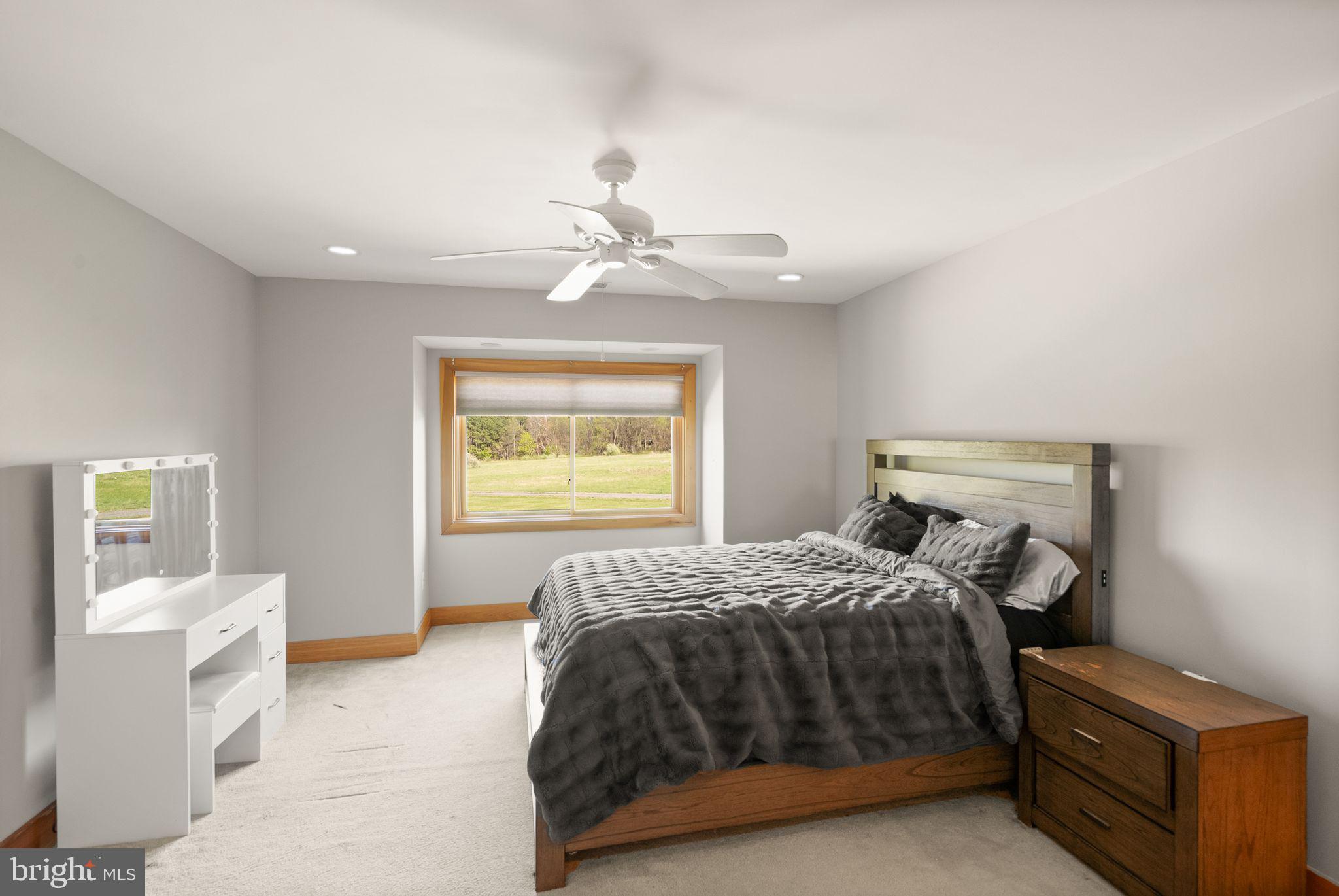 MACKENZIE MEADOWS - Residential