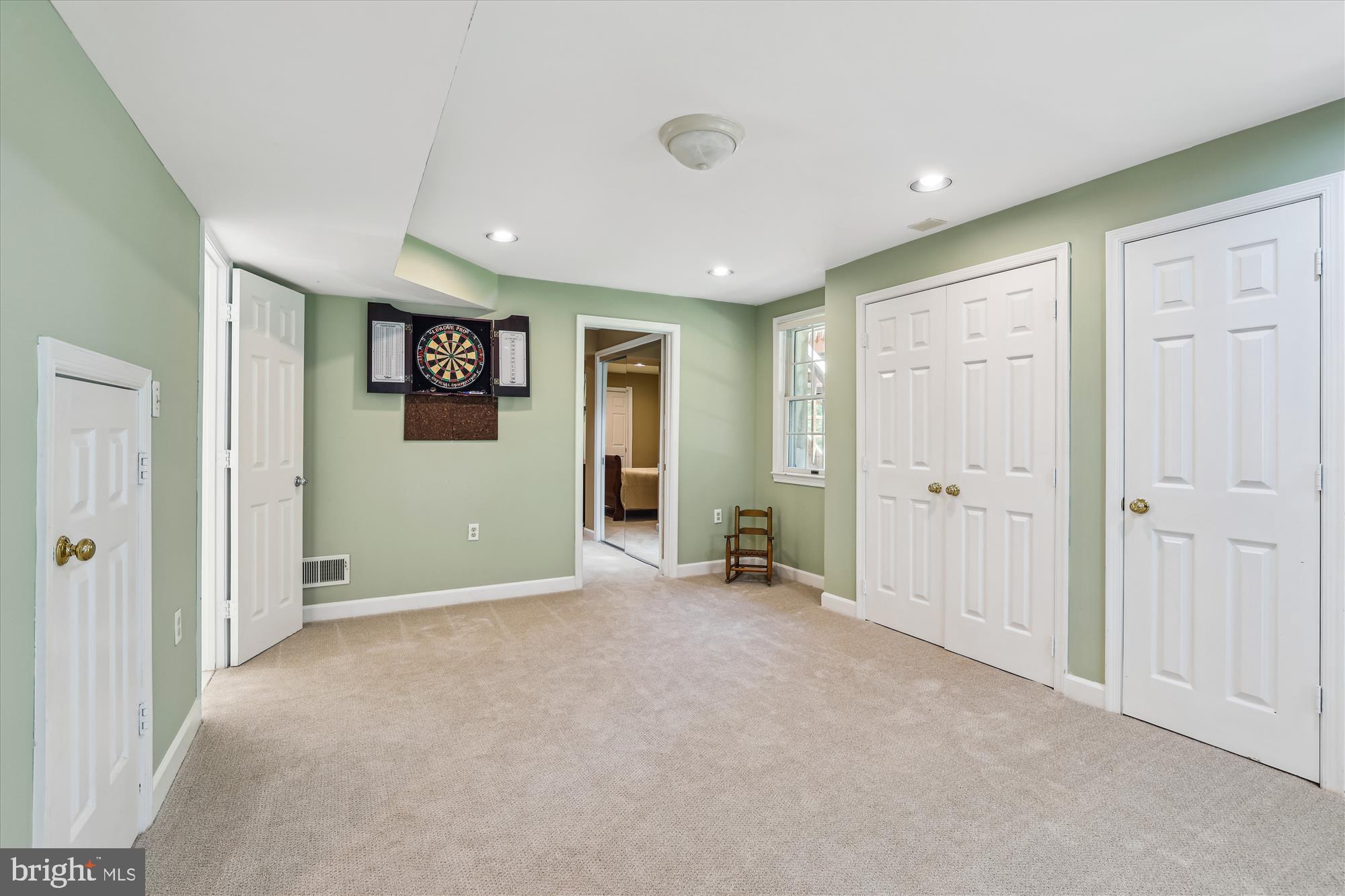 HUNTER MILL FOREST - Residential