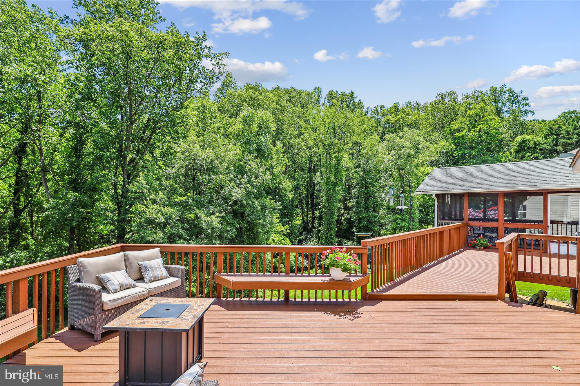 HUNTER MILL FOREST - Residential