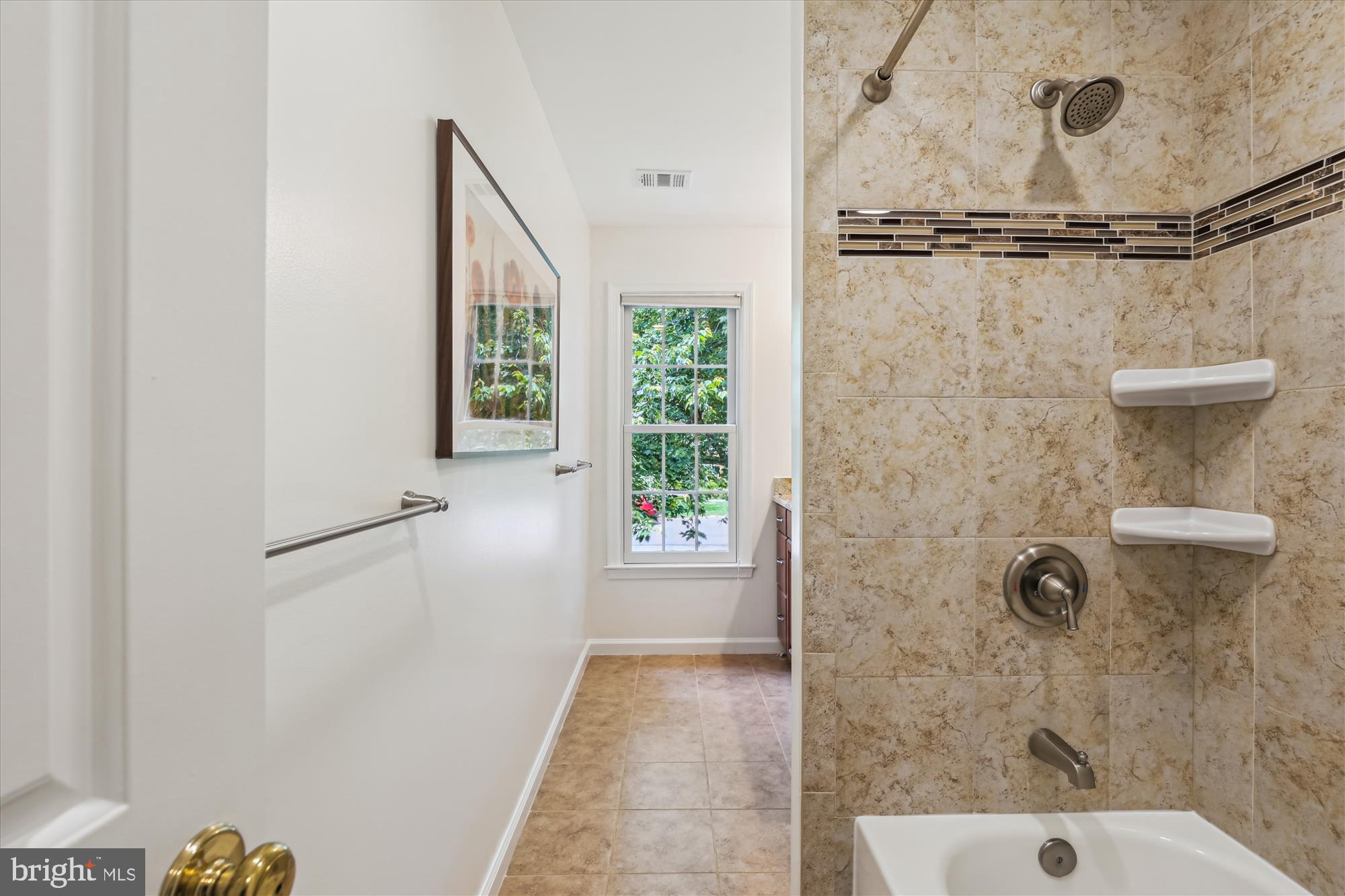 HUNTER MILL FOREST - Residential