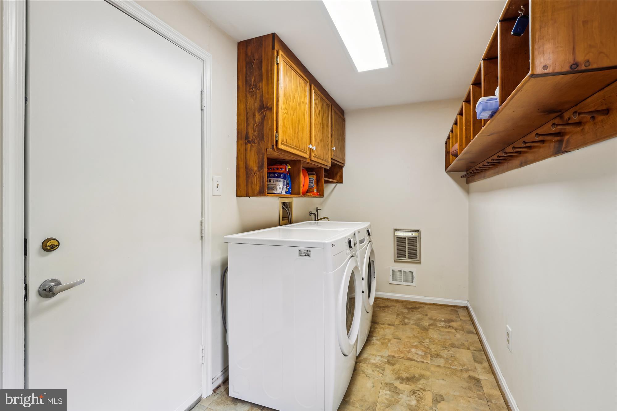 HUNTER MILL FOREST - Residential