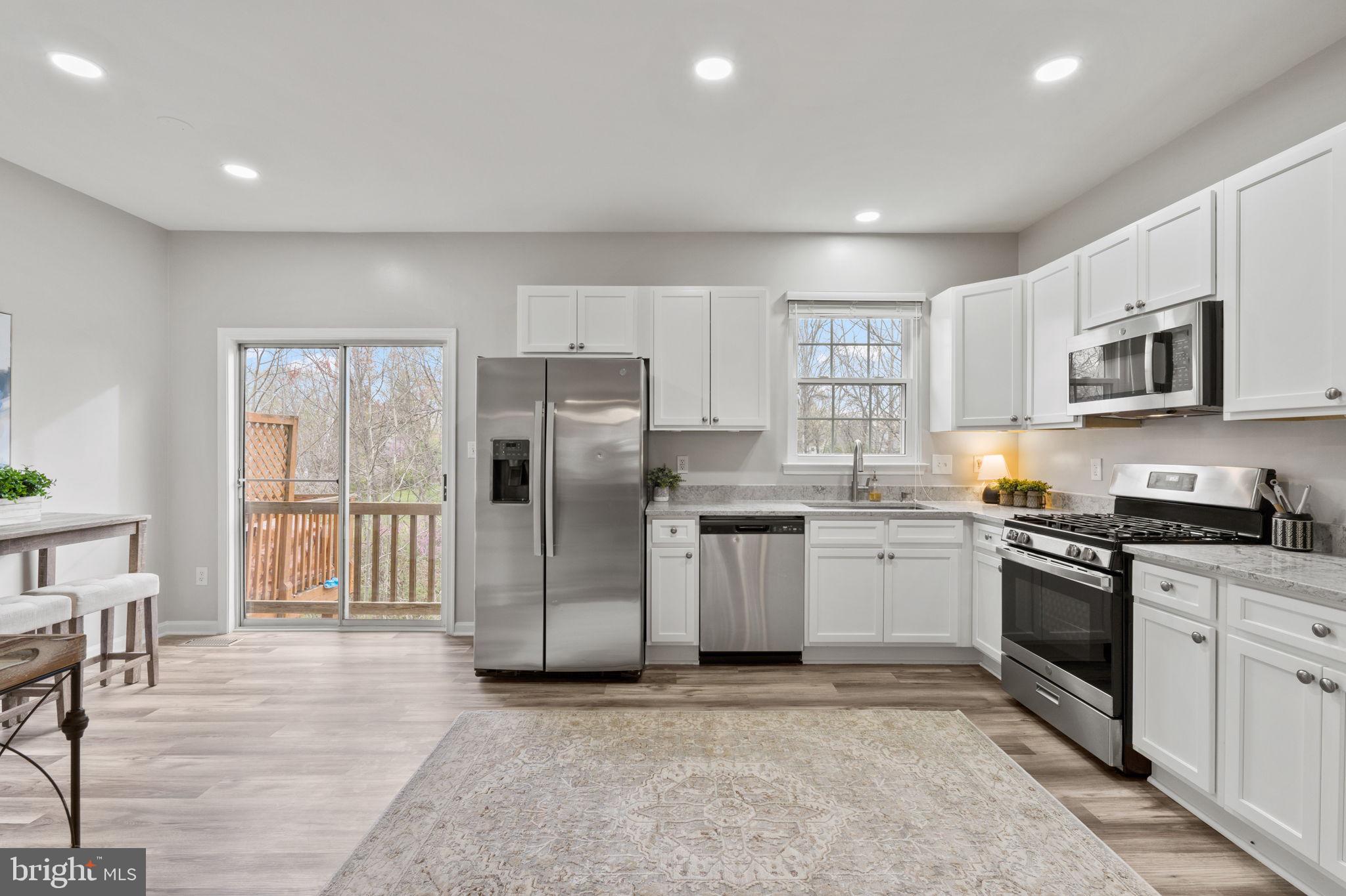 MOSBY RIDGE CONDO - Residential