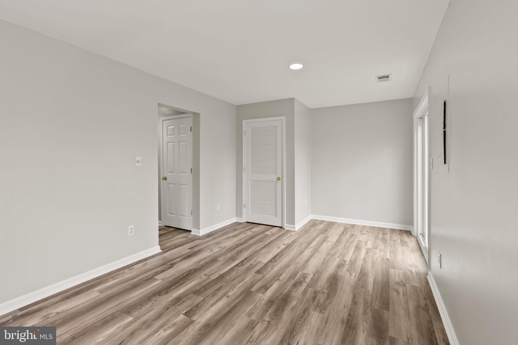 MOSBY RIDGE CONDO - Residential