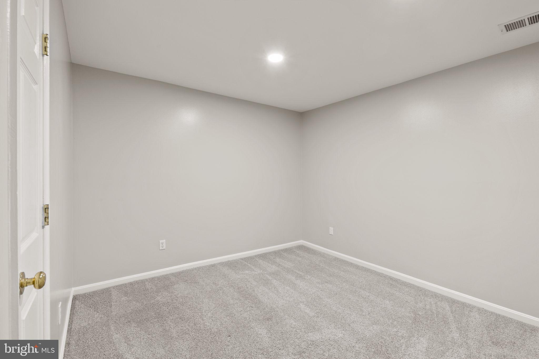 MOSBY RIDGE CONDO - Residential