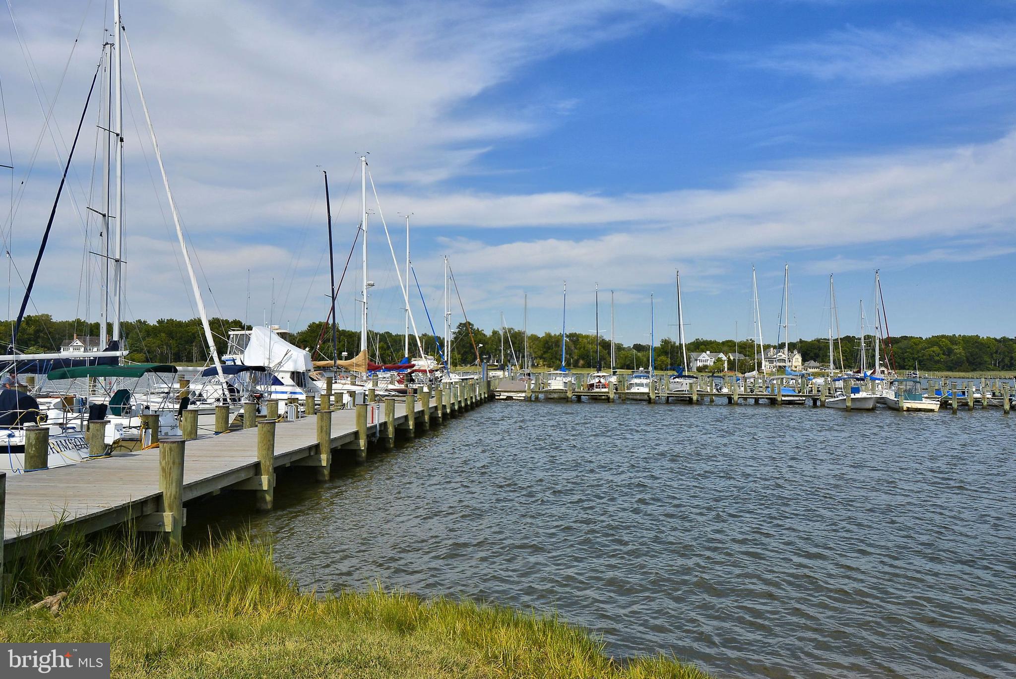 HILLSMERE ESTATES - Residential