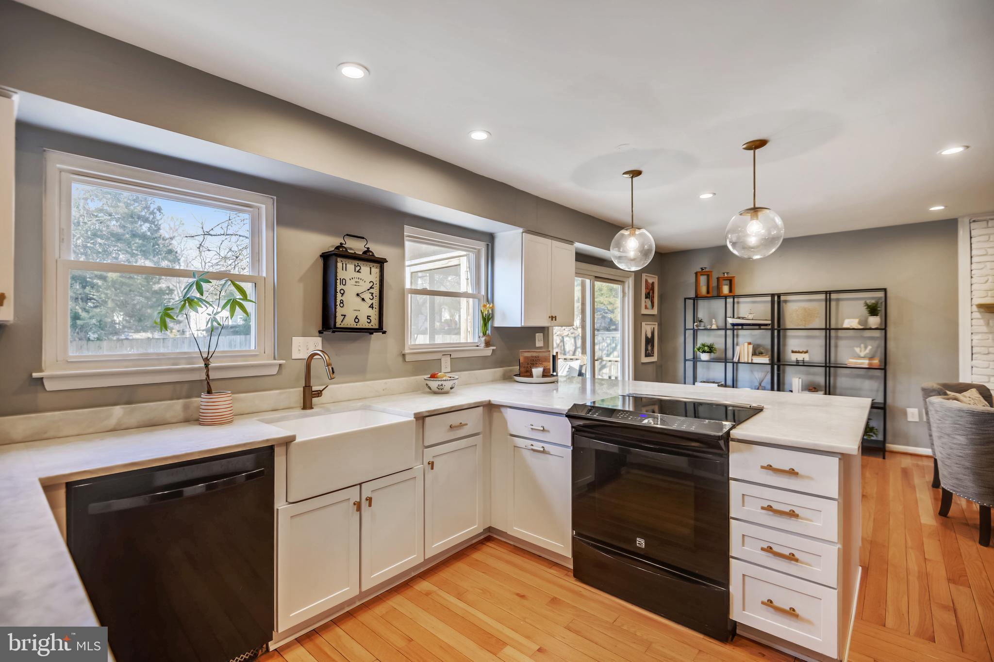 HILLSMERE ESTATES - Residential