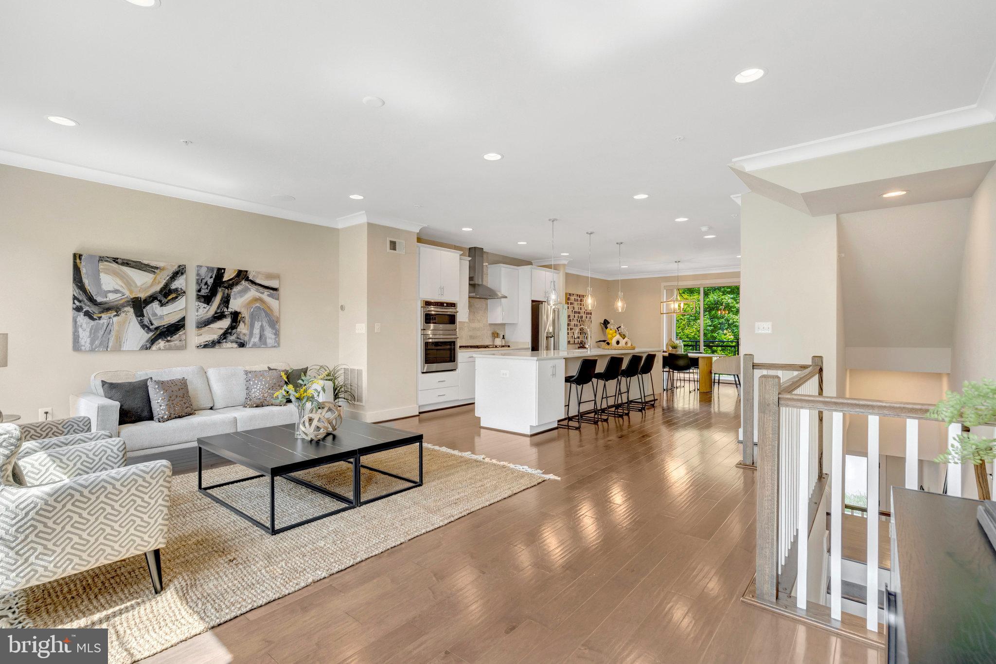 4912 TRAIL VISTA LANE