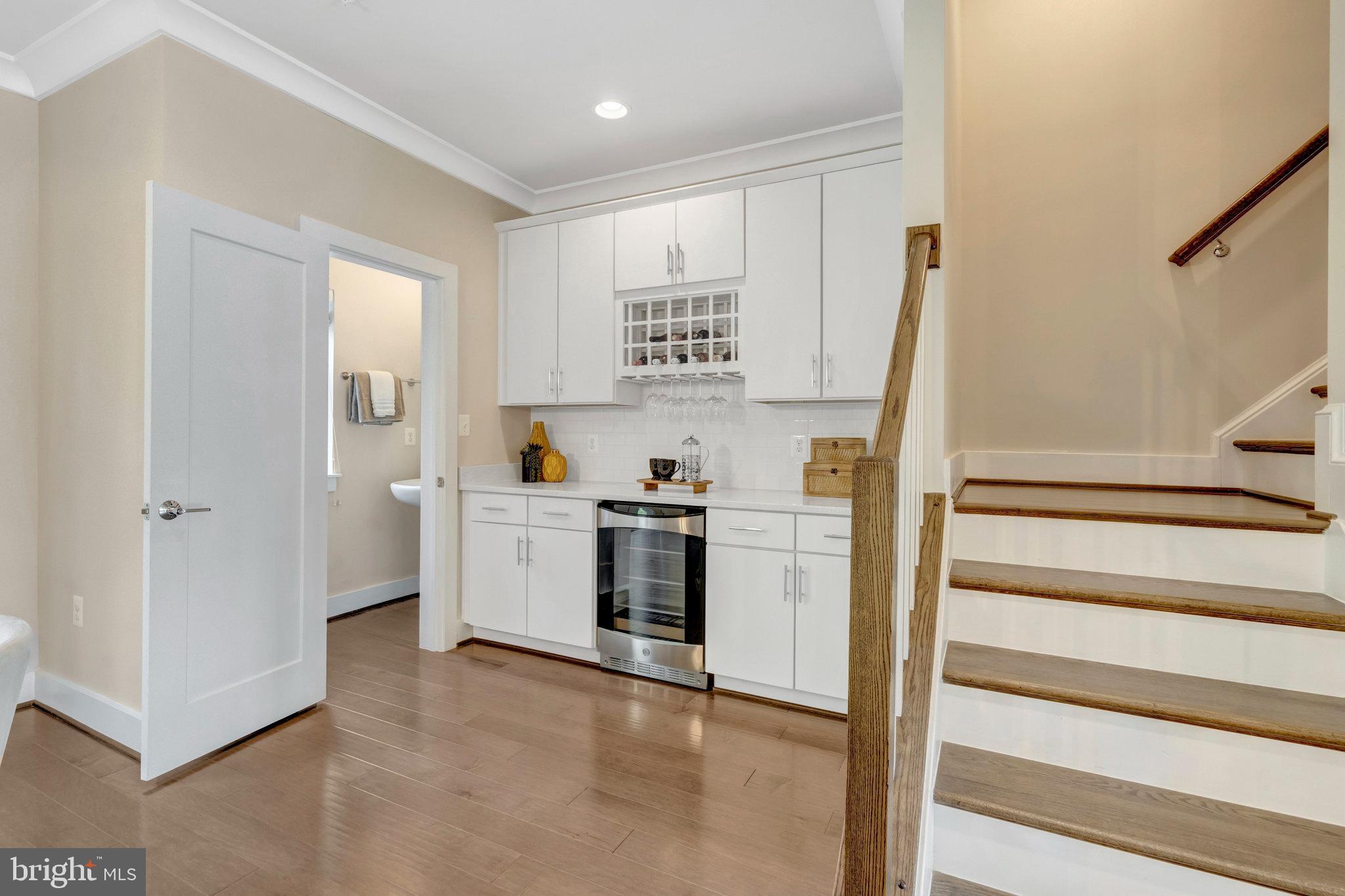 4912 TRAIL VISTA LANE
