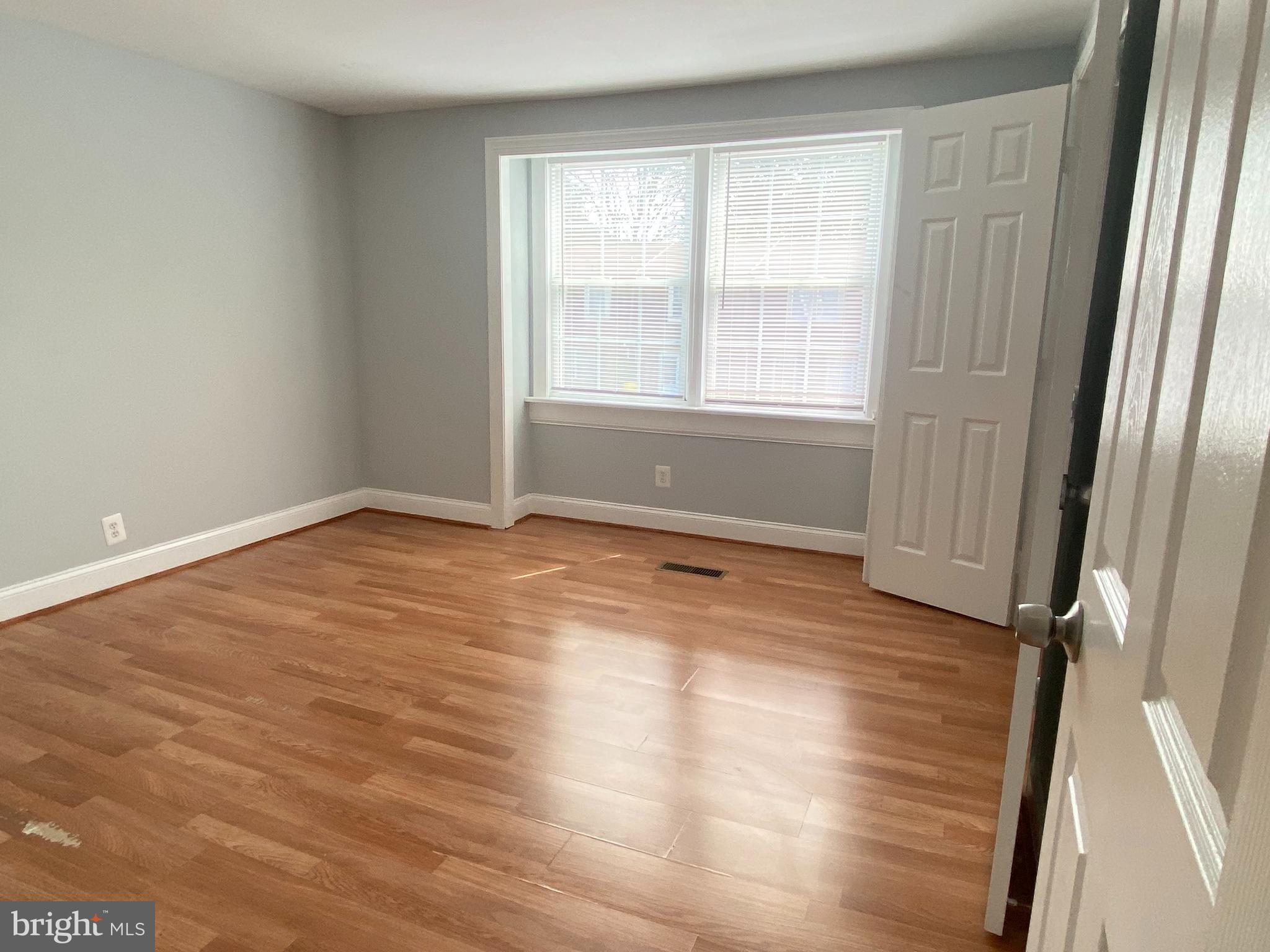 WARFIELD CONDOMINIUMS - Residential Lease