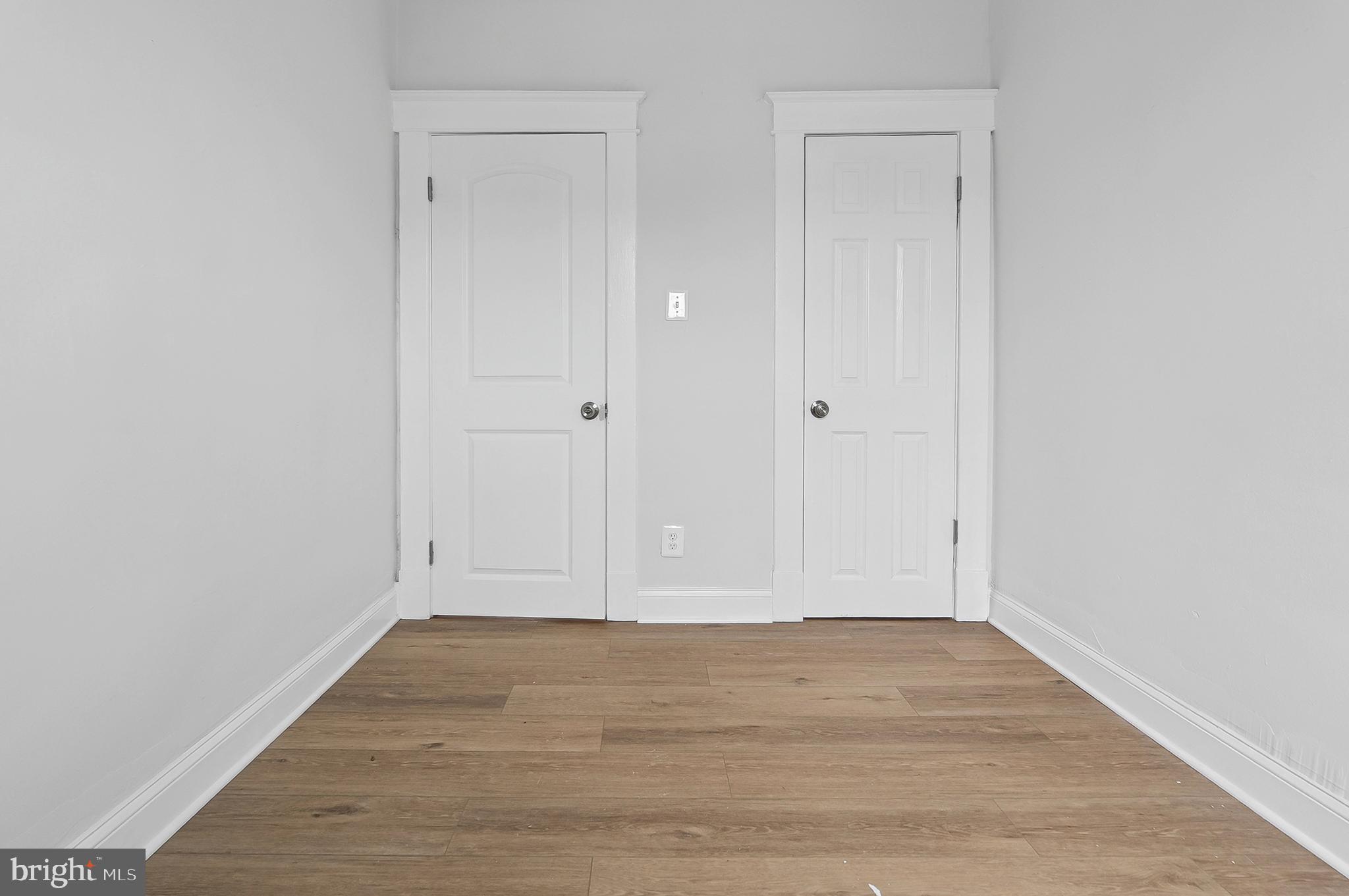 WESTPORT - Residential