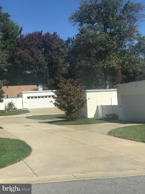 ROSSMOOR MUTUAL #10 - Residential