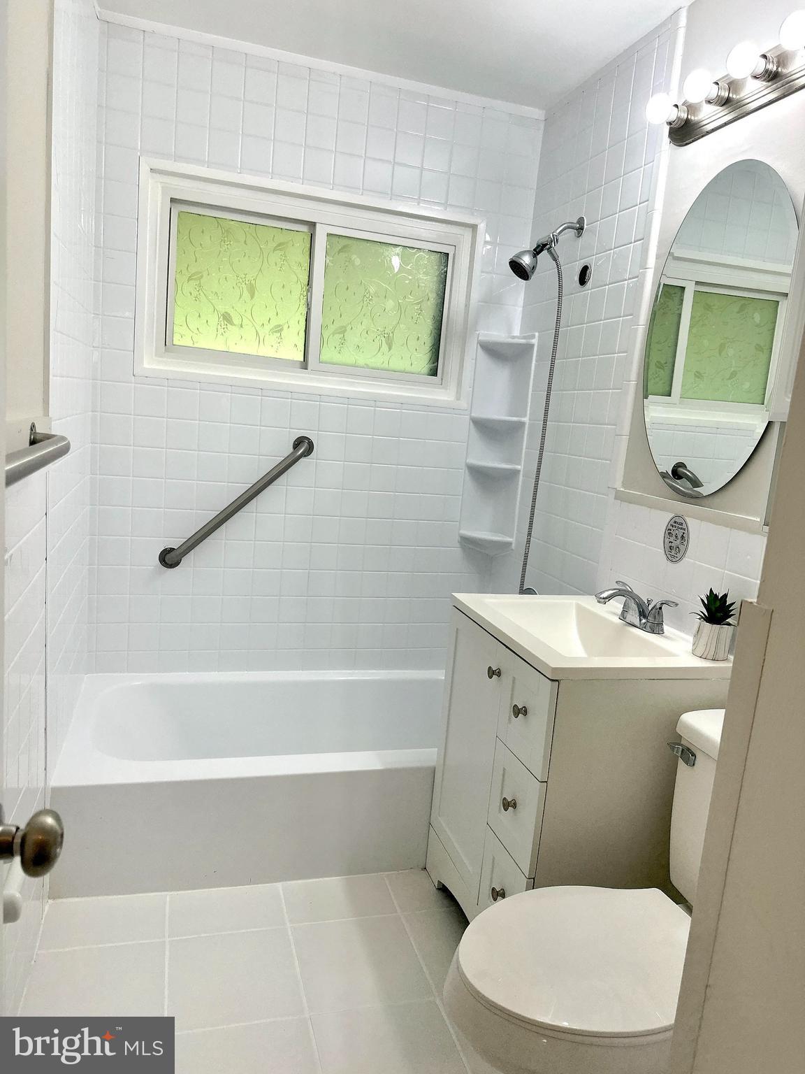 KINGS COLONY - Residential Lease