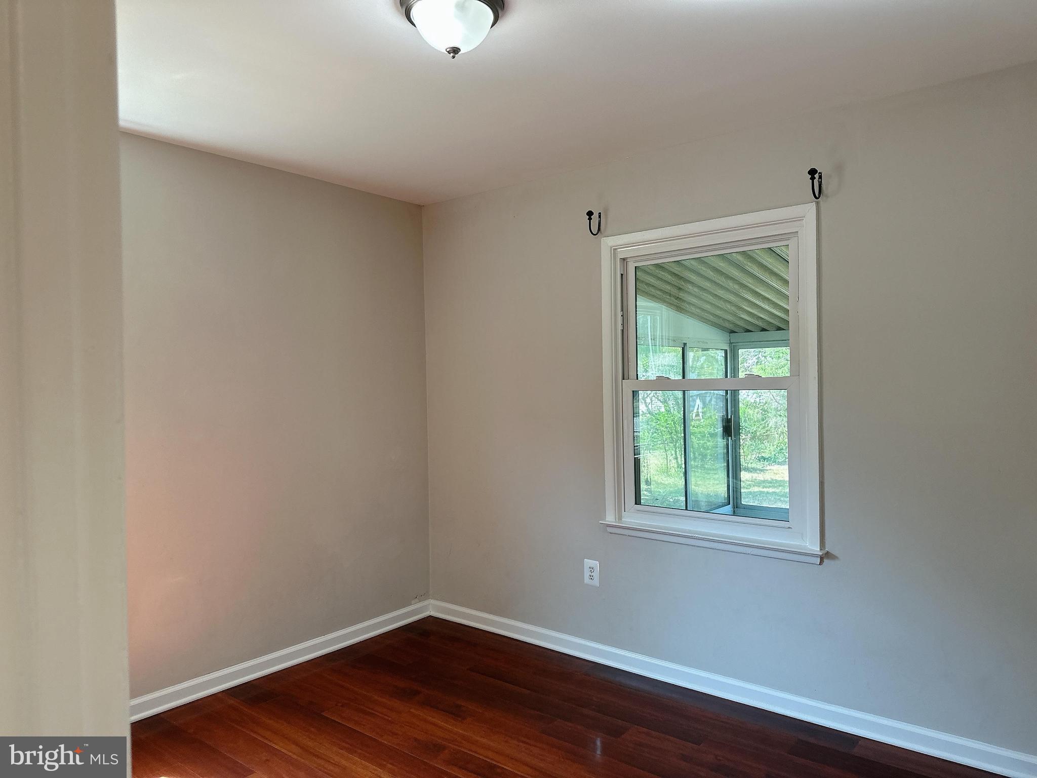 KINGS COLONY - Residential Lease