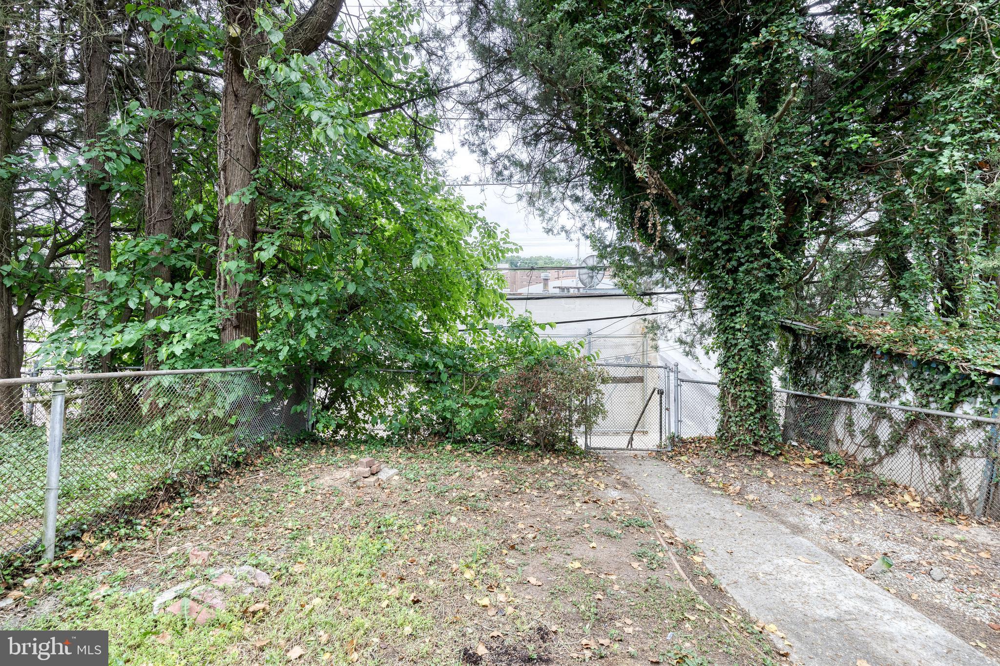 TOWSON PARK - Residential