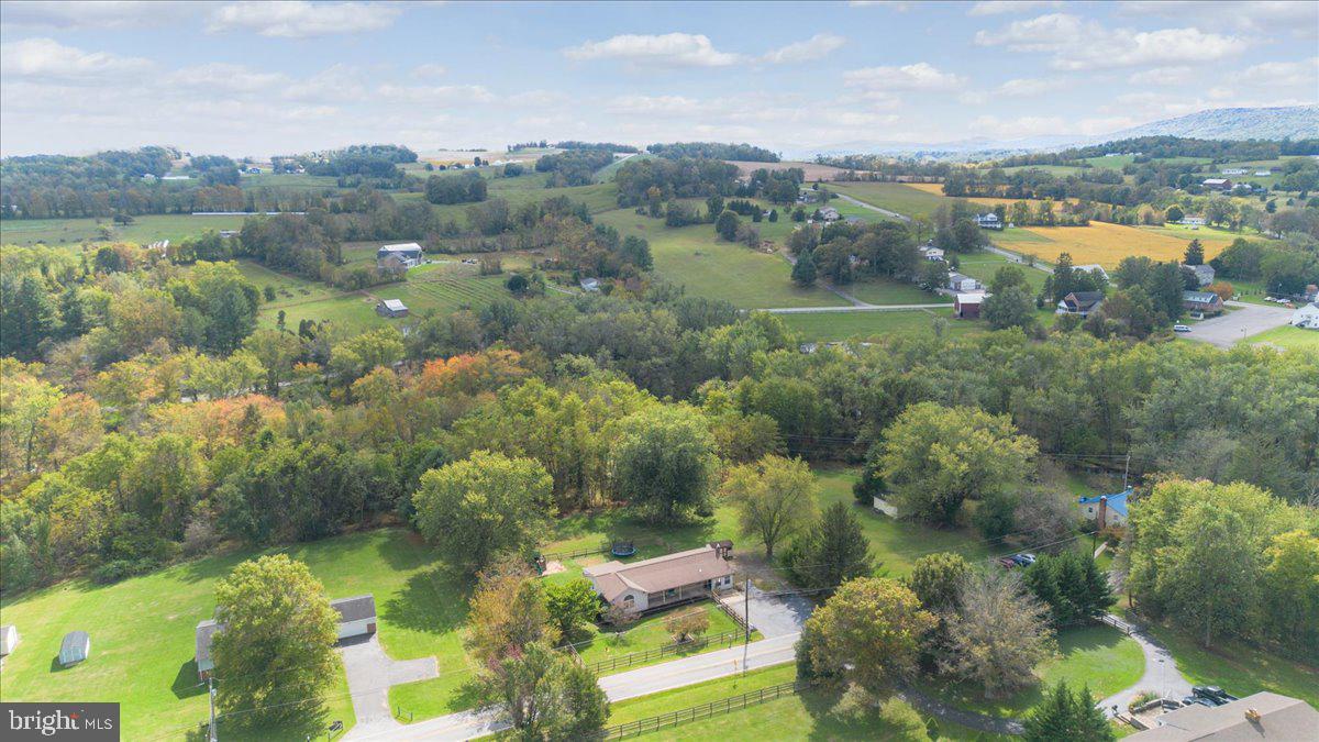 WOLFSVILLE - Residential