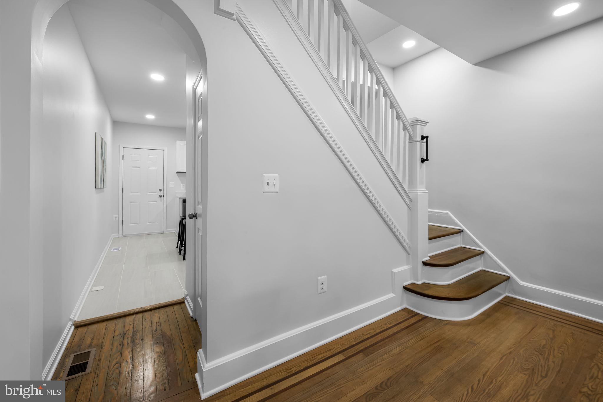 HAMPDEN HISTORIC DISTRICT - Residential