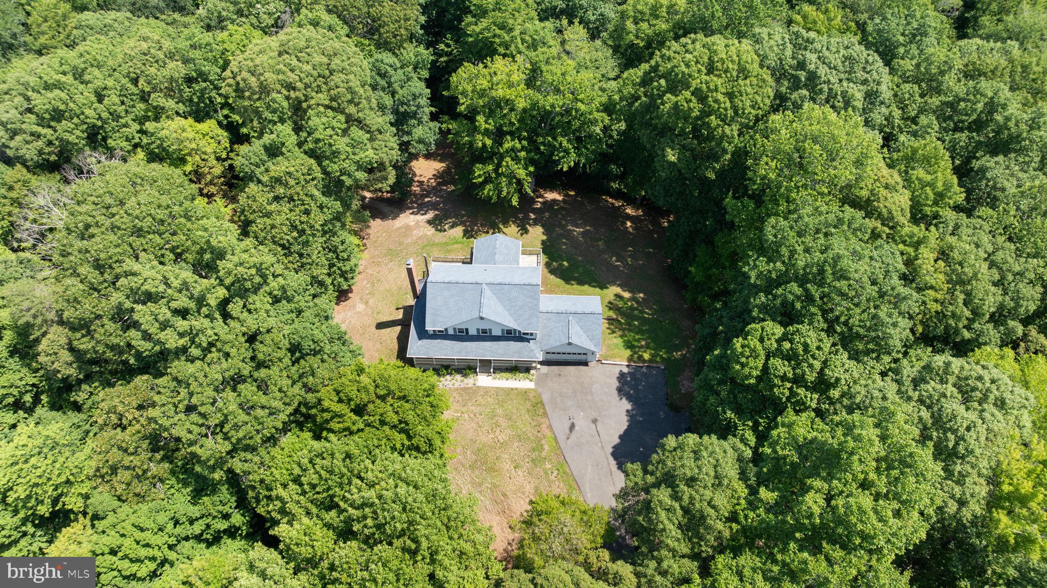 3555 CHRISTIANA COURT