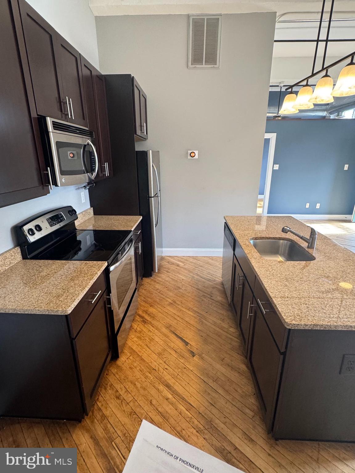 BYRNE LOFTS - Residential Lease