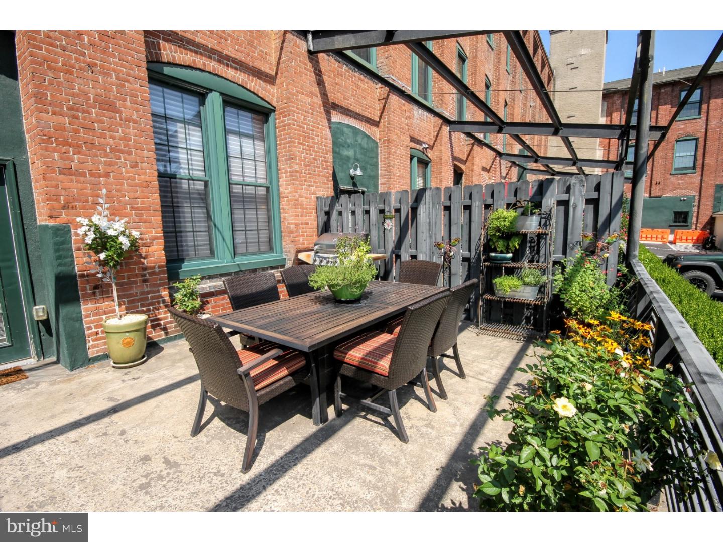 BYRNE LOFTS - Residential Lease