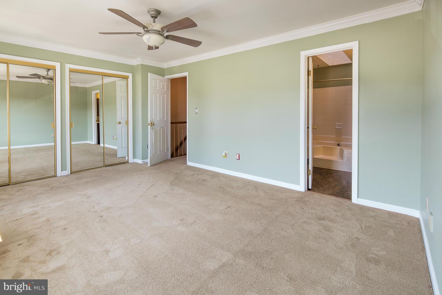 PARADISE / LANDS BAY - Residential