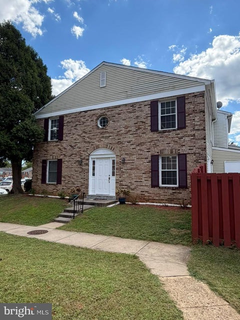 Photo of 4795 S Park Court, WOODBRIDGE, VA 22193 (MLS # VAPW2129828)