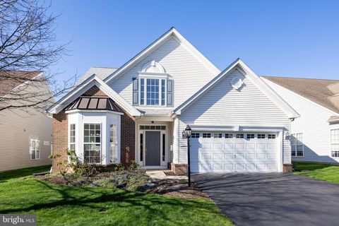 Photo of 3874 Somerset Drive, COLLEGEVILLE, PA 19426 (MLS # PAMC2174372)