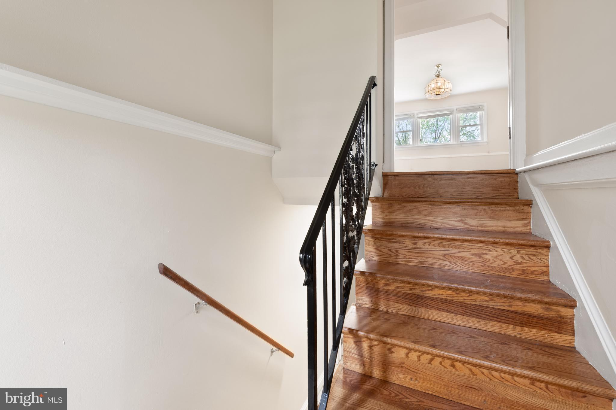 MARY-CATHERINE ESTATES - Residential