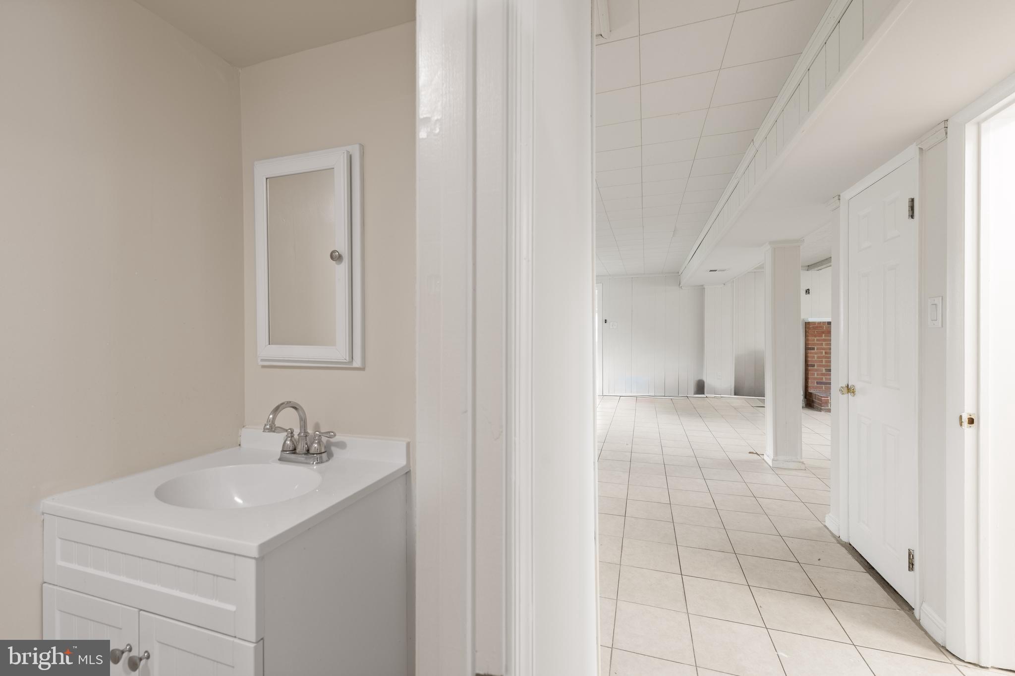 MARY-CATHERINE ESTATES - Residential