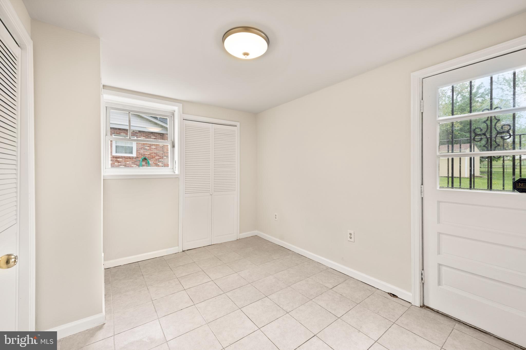 MARY-CATHERINE ESTATES - Residential