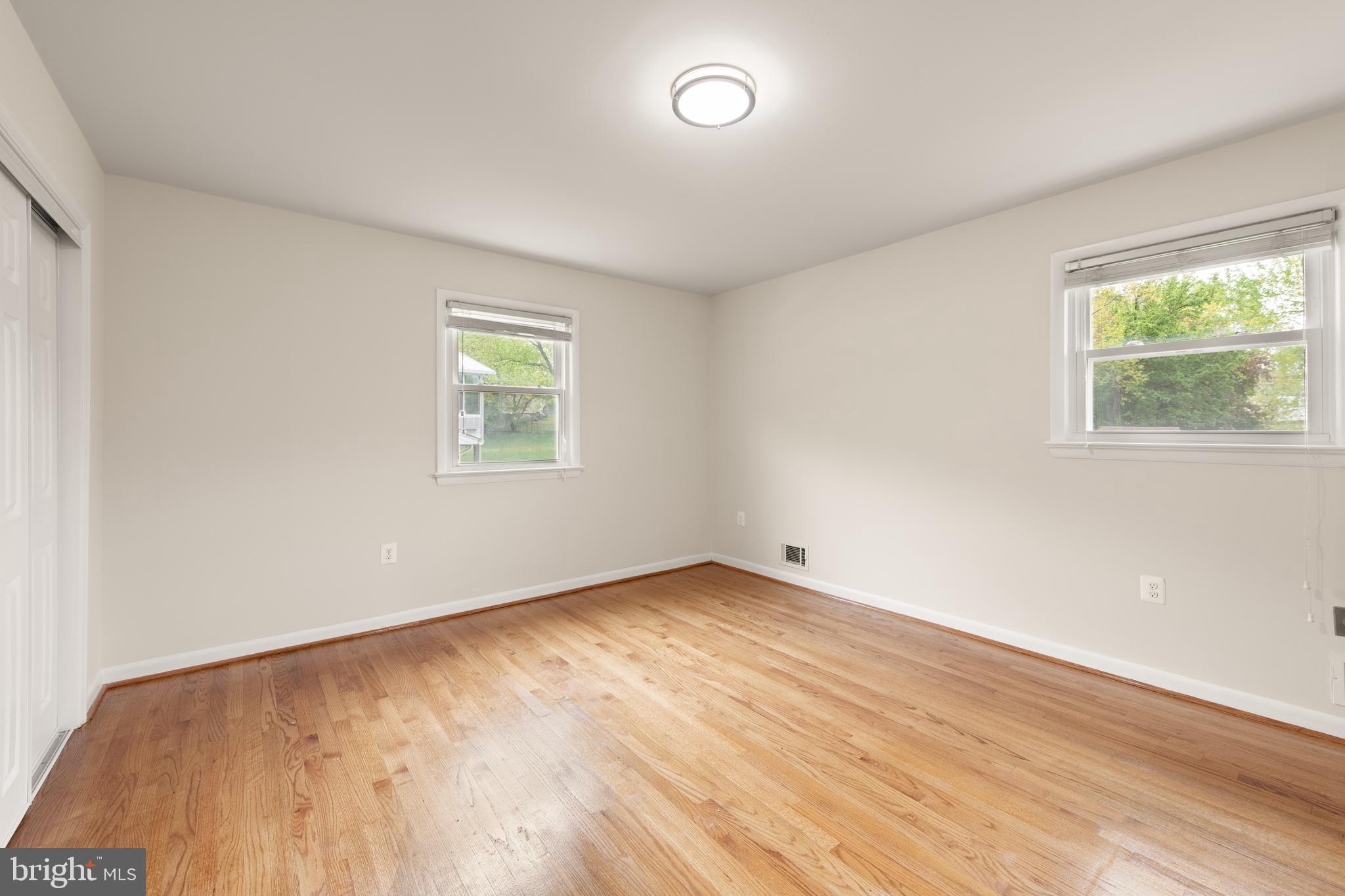 MARY-CATHERINE ESTATES - Residential