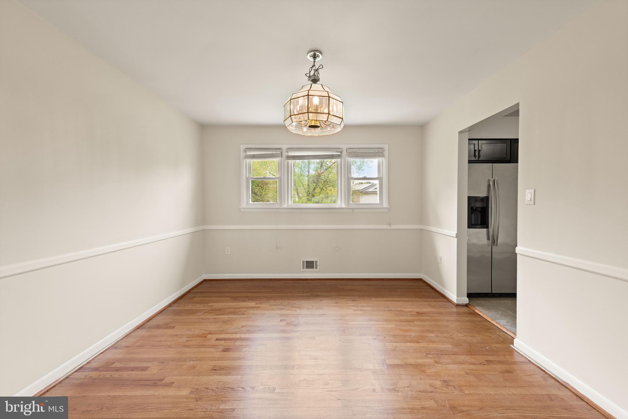 MARY-CATHERINE ESTATES - Residential