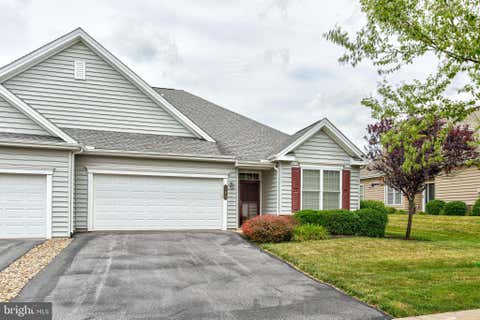 Townhouse For Sale - 160 Plymouth Circle<br/> Centre County, BOALSBURG, PA 16827