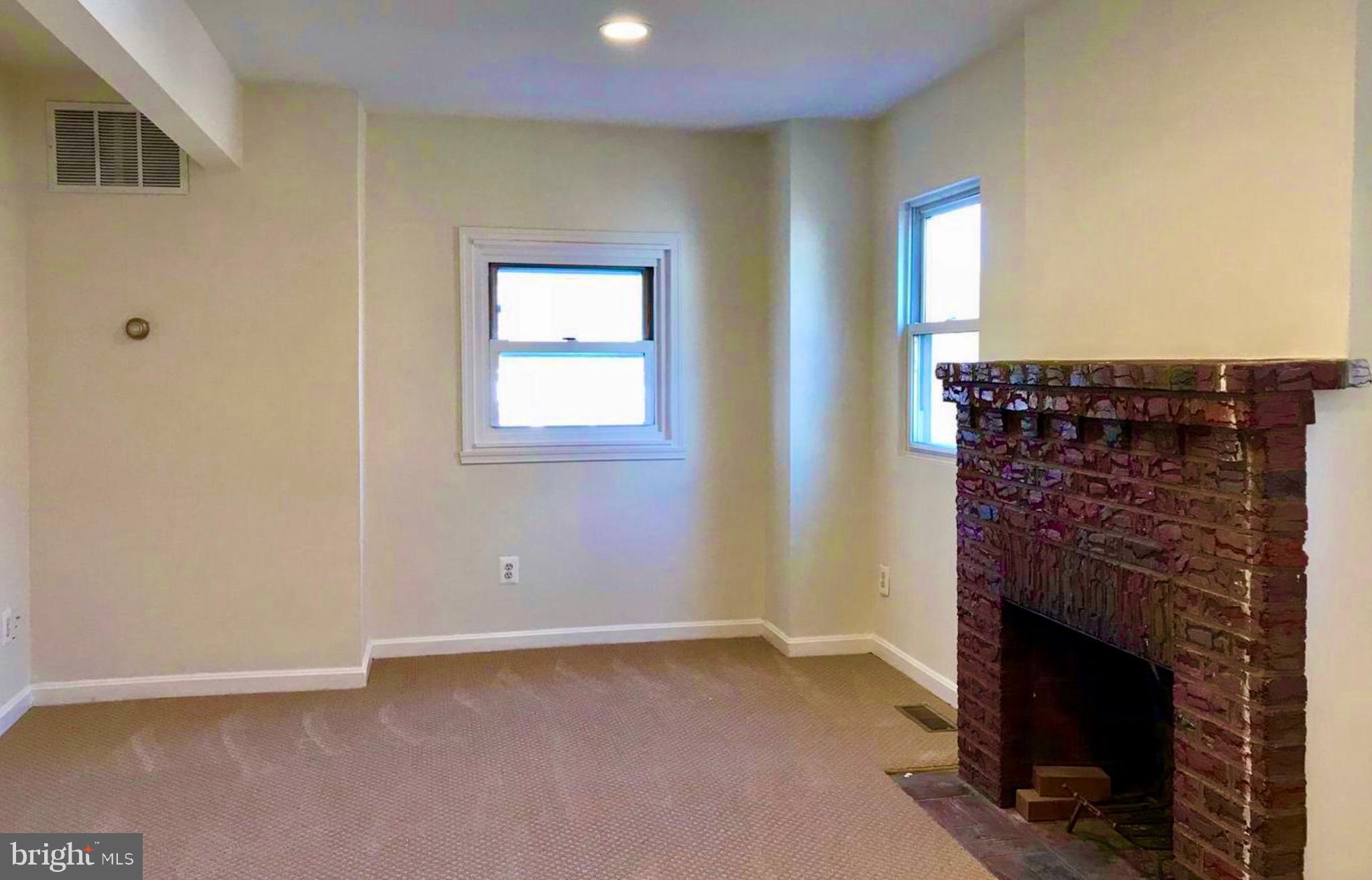 2416 ARLINGTON BOULEVARD 2