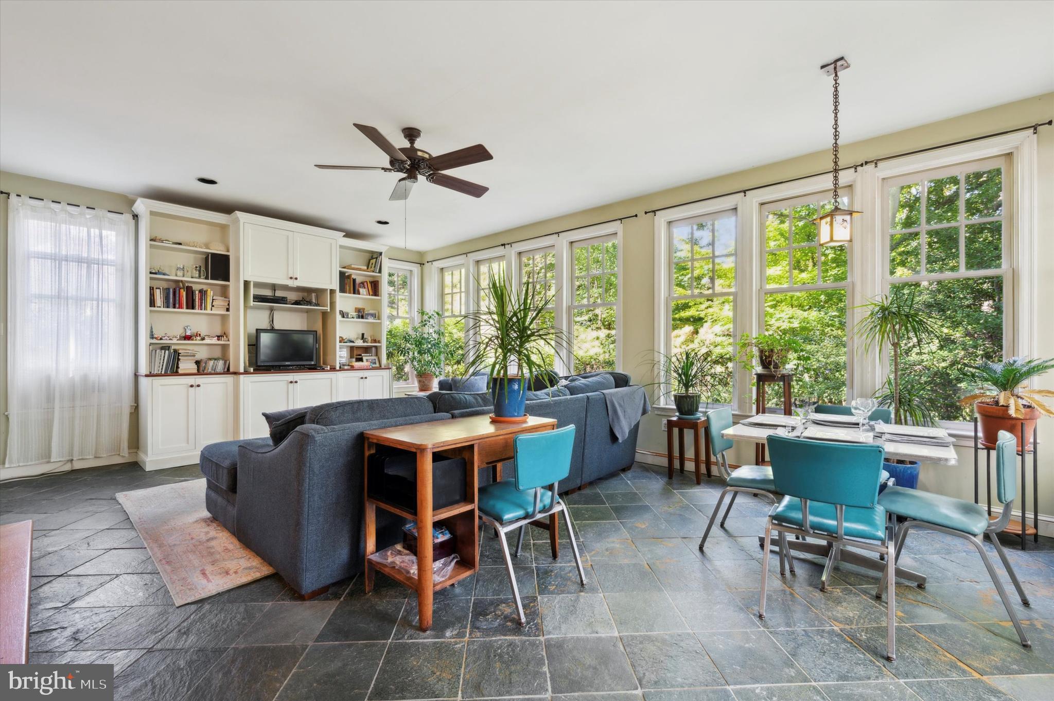 CUSTIS WOODS - Residential