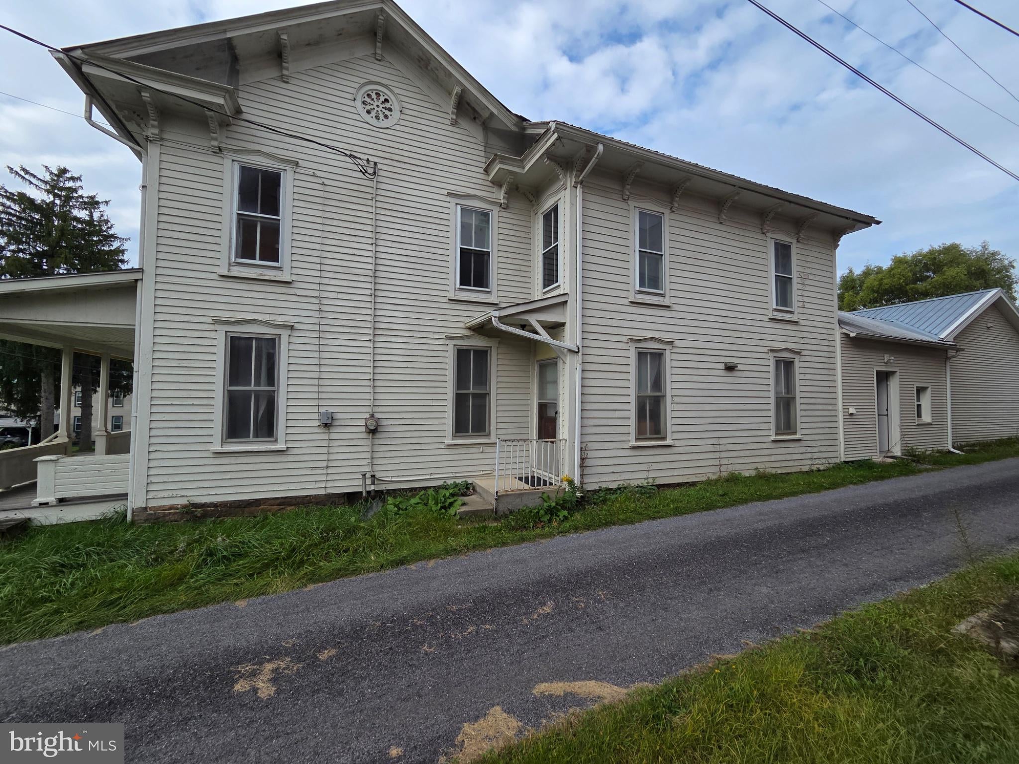 500 MAIN STREET