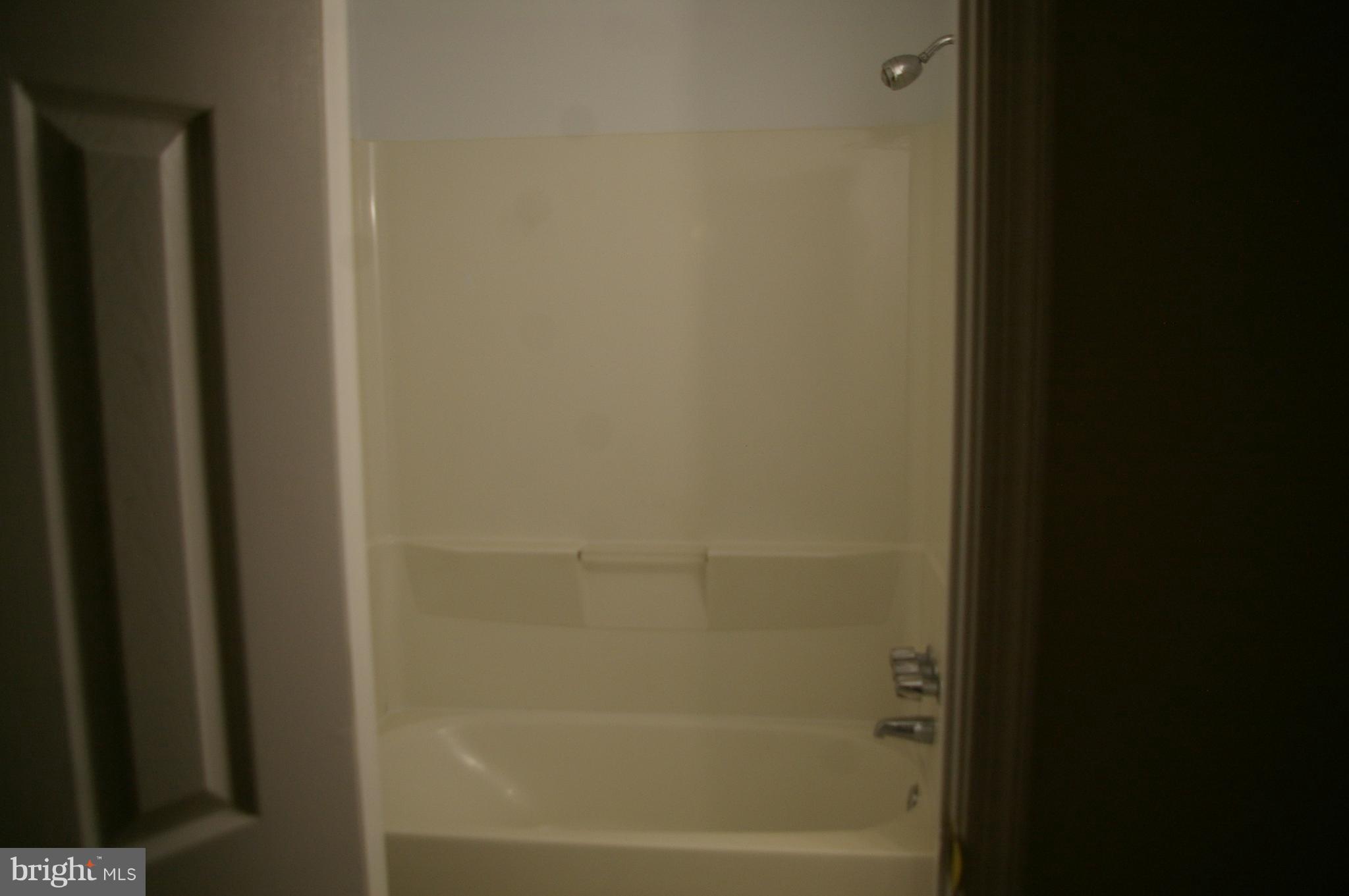 FAIRLAND ACRES - Residential Lease