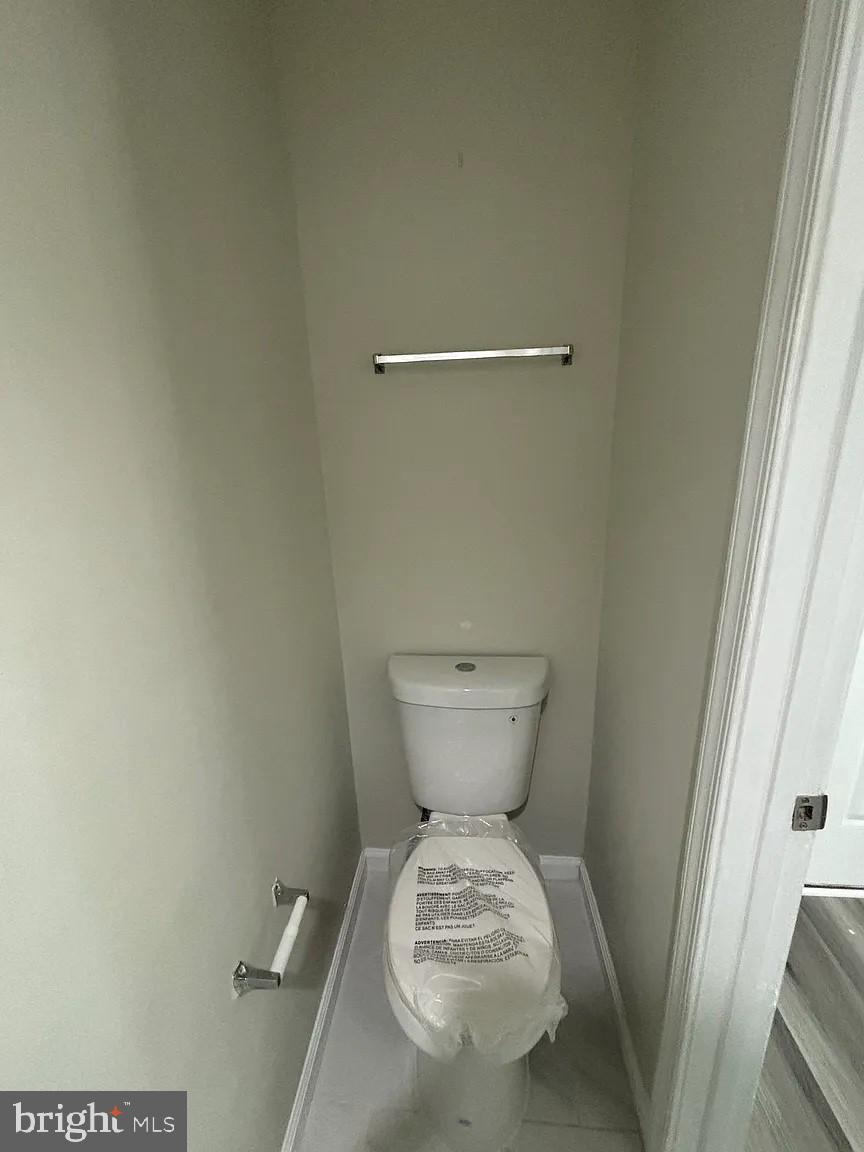 FAIRLAND ACRES - Residential Lease