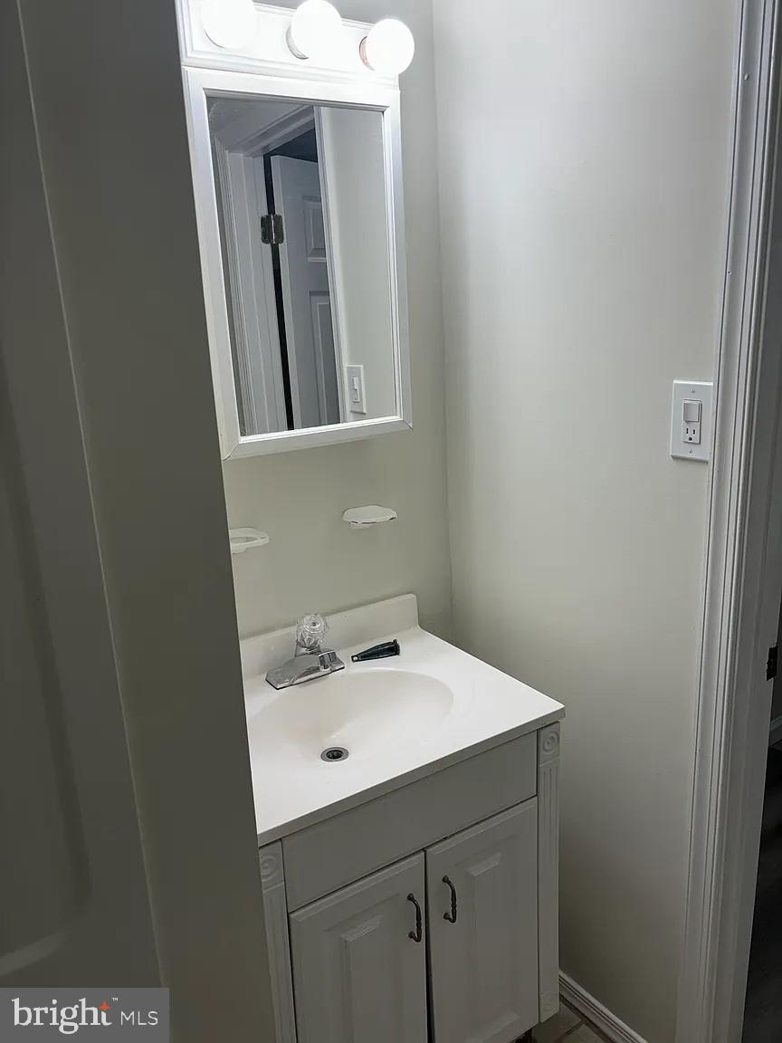 FAIRLAND ACRES - Residential Lease