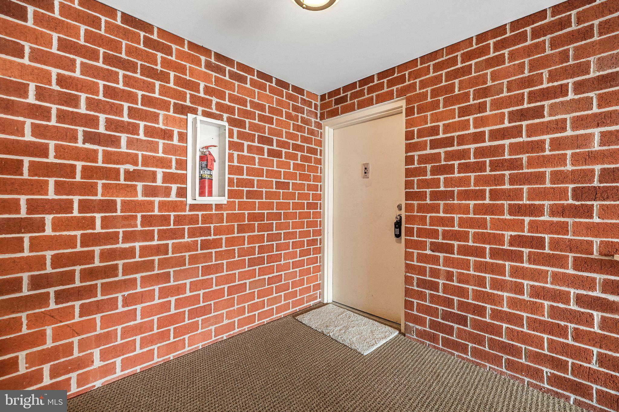 7 GANDSON COURT 302