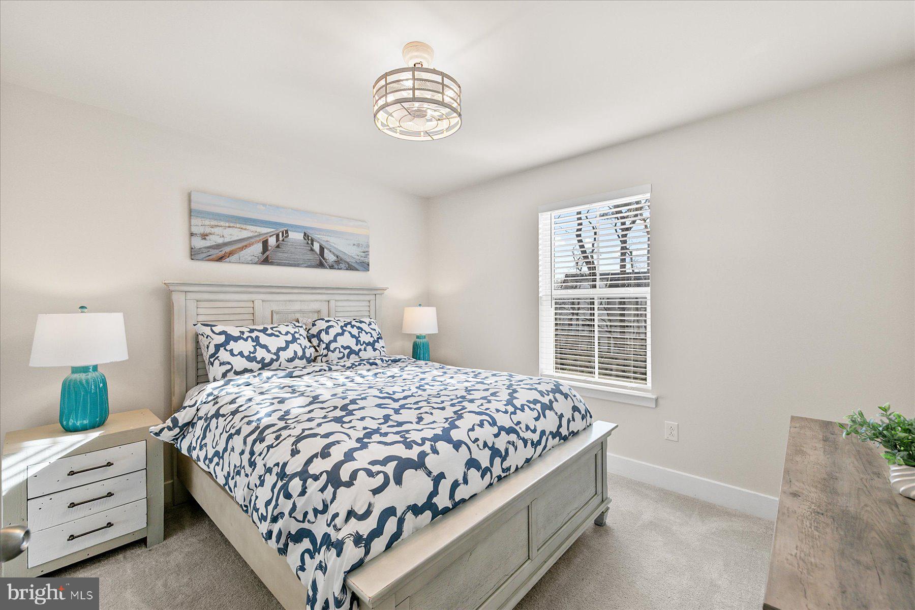 SEA OAKS VILLAGE - Residential