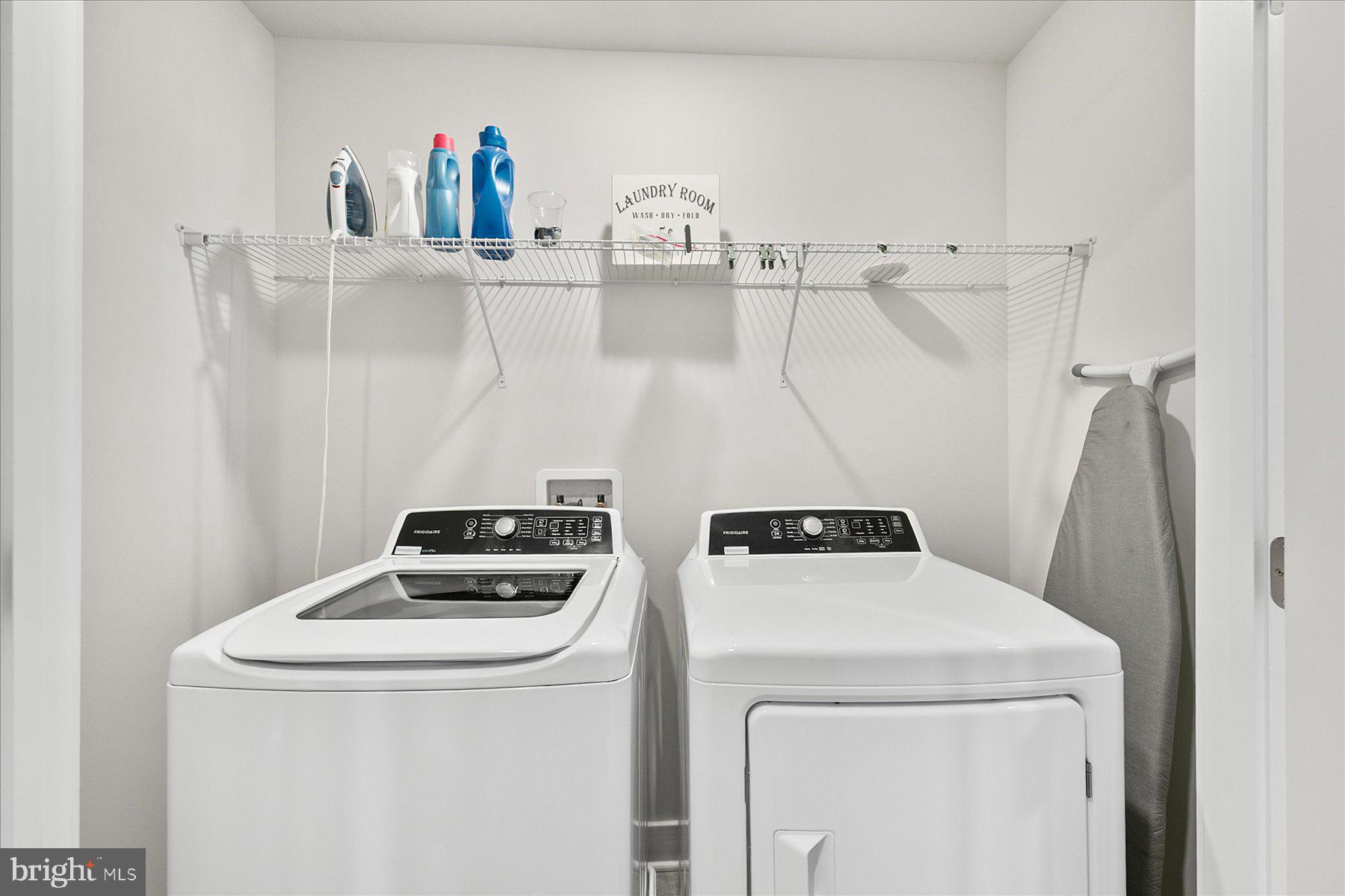 SEA OAKS VILLAGE - Residential