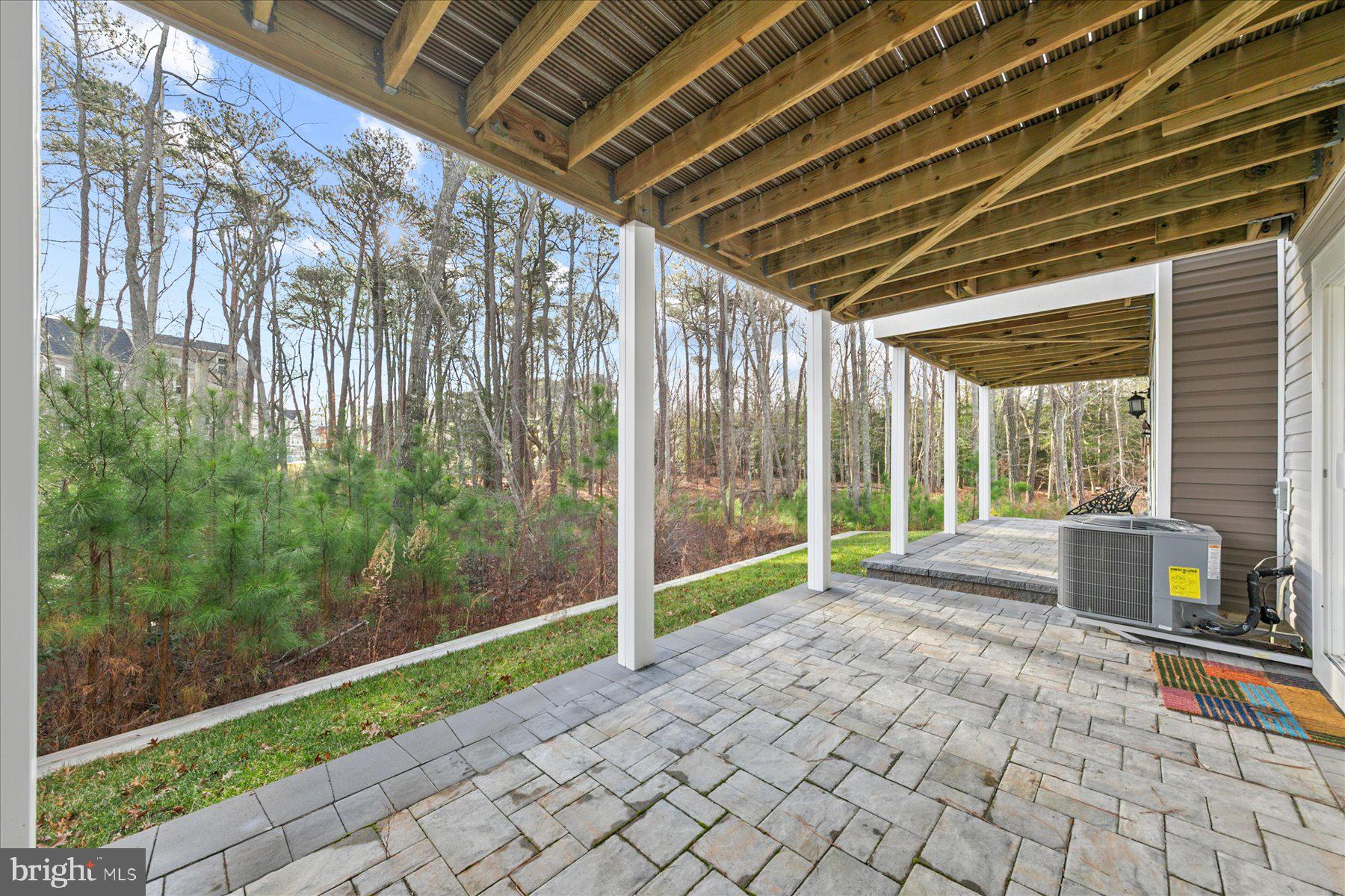 SEA OAKS VILLAGE - Residential