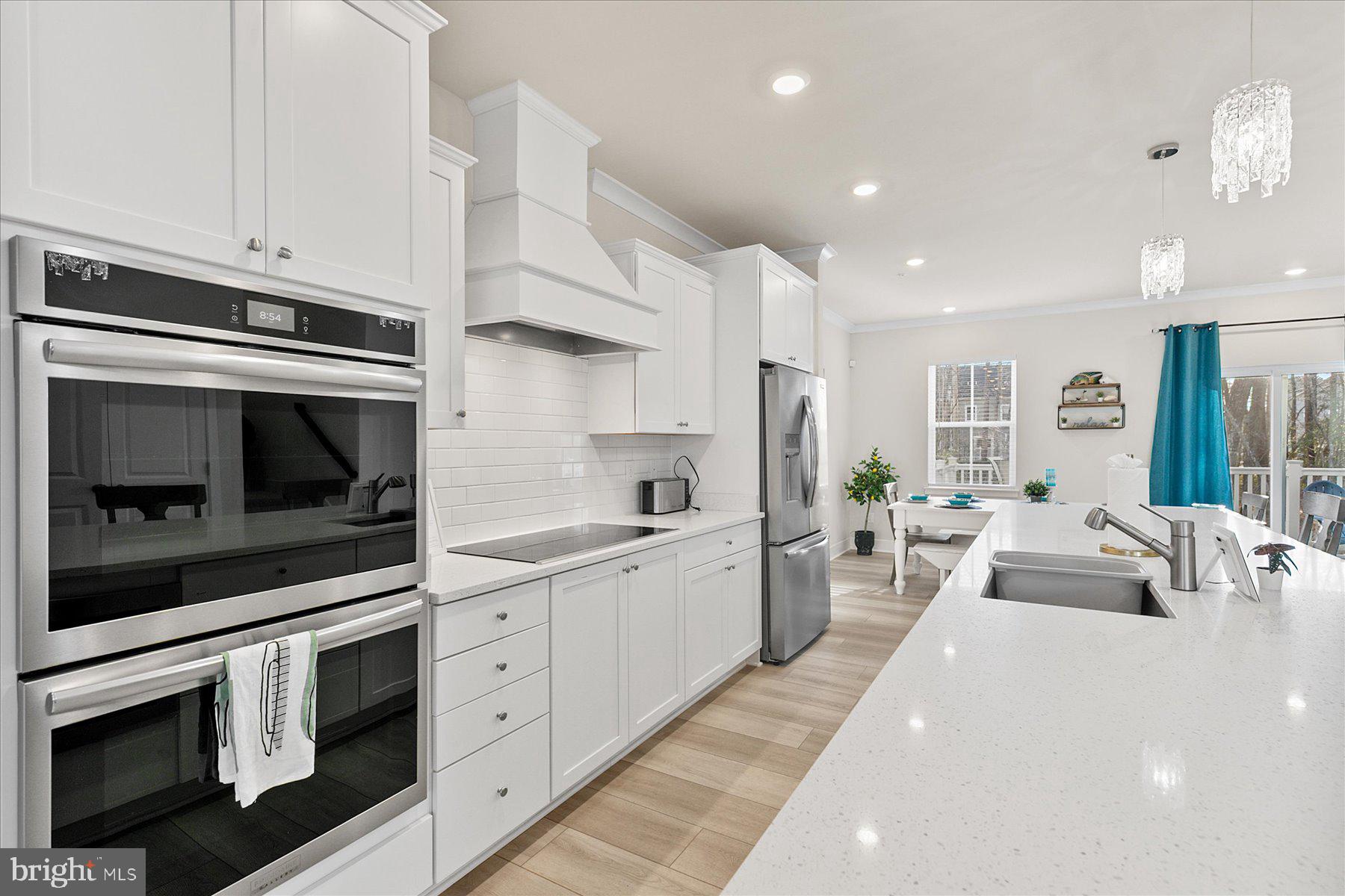 SEA OAKS VILLAGE - Residential