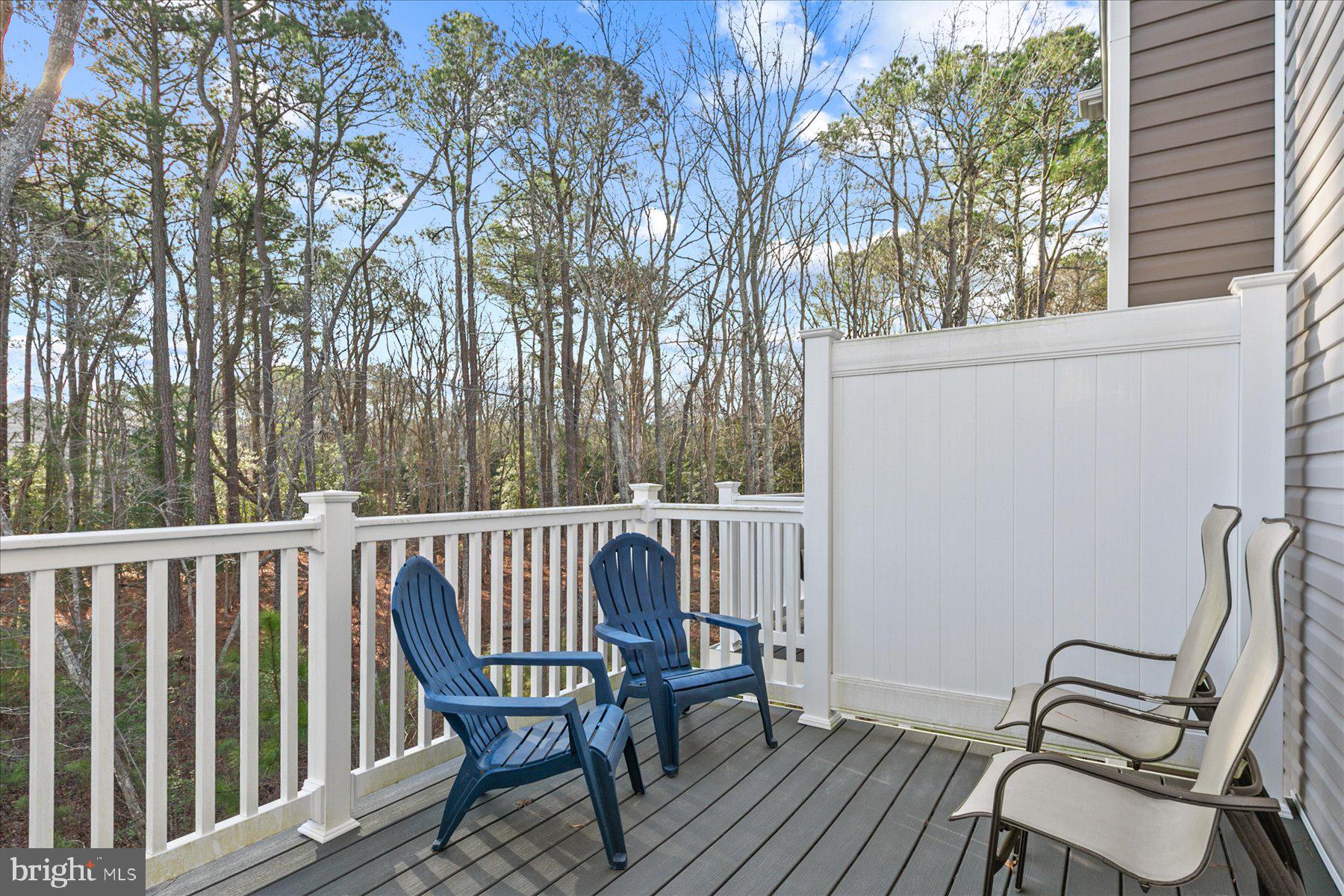 SEA OAKS VILLAGE - Residential