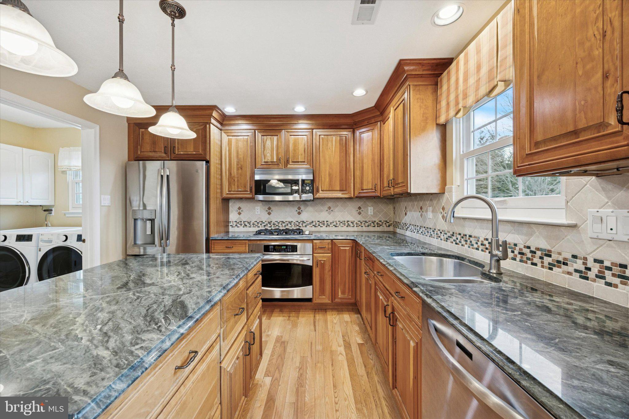 PEDDLERS VIEW - Residential