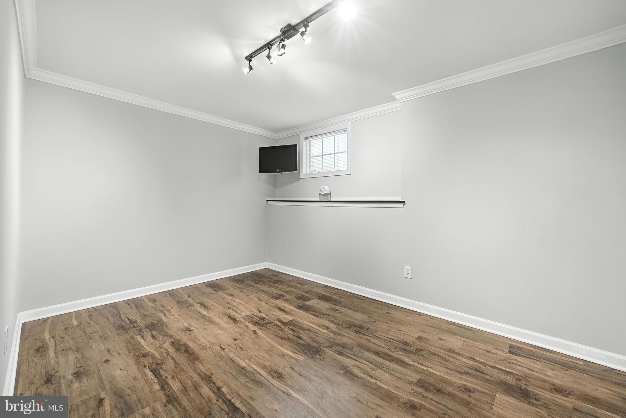 BELMONT GREENE - Residential