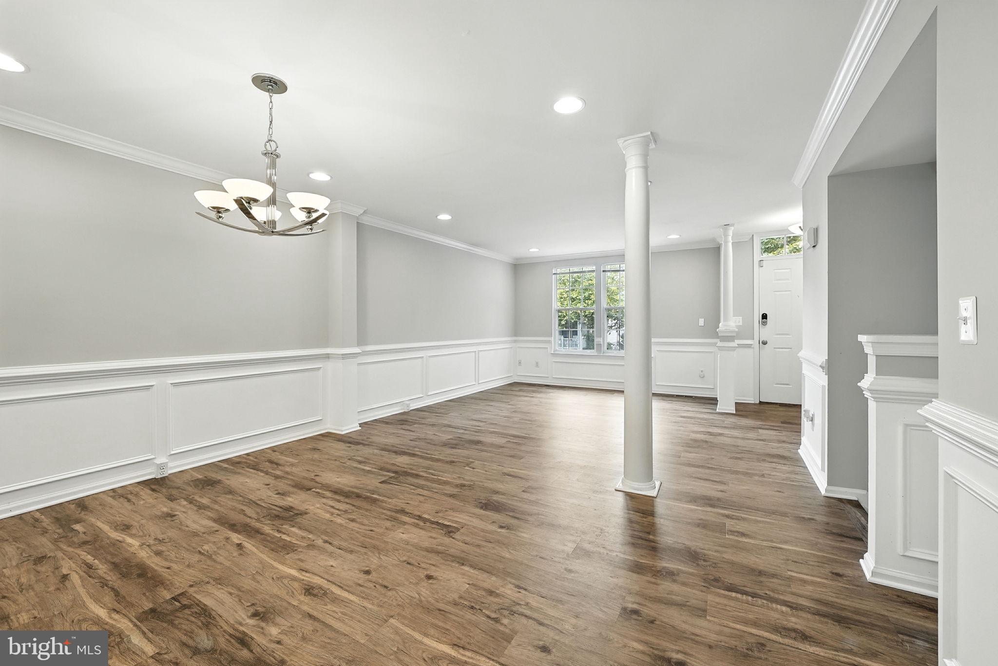 20419 CHARTER OAK DRIVE