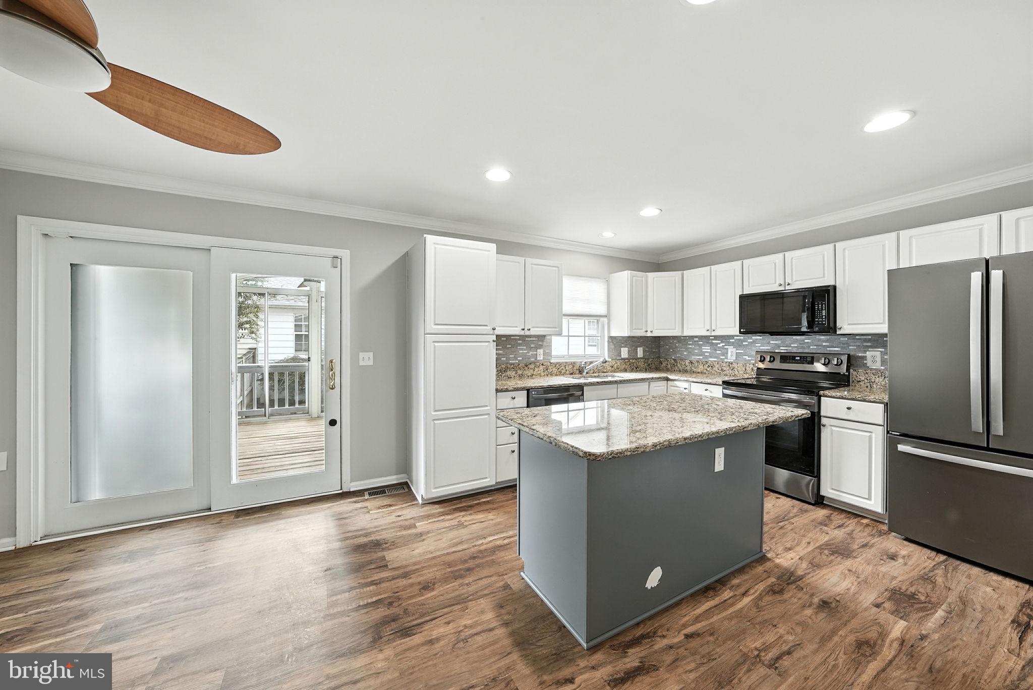 BELMONT GREENE - Residential