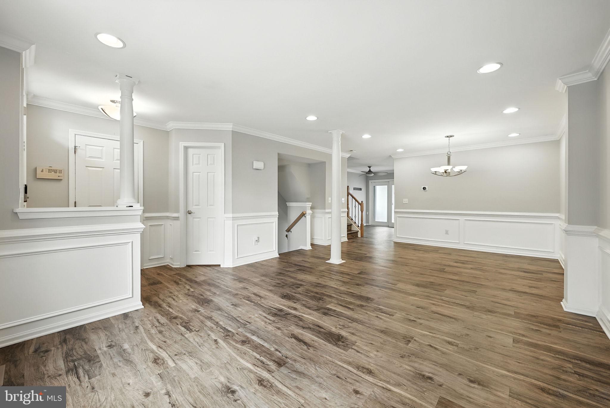 20419 CHARTER OAK DRIVE