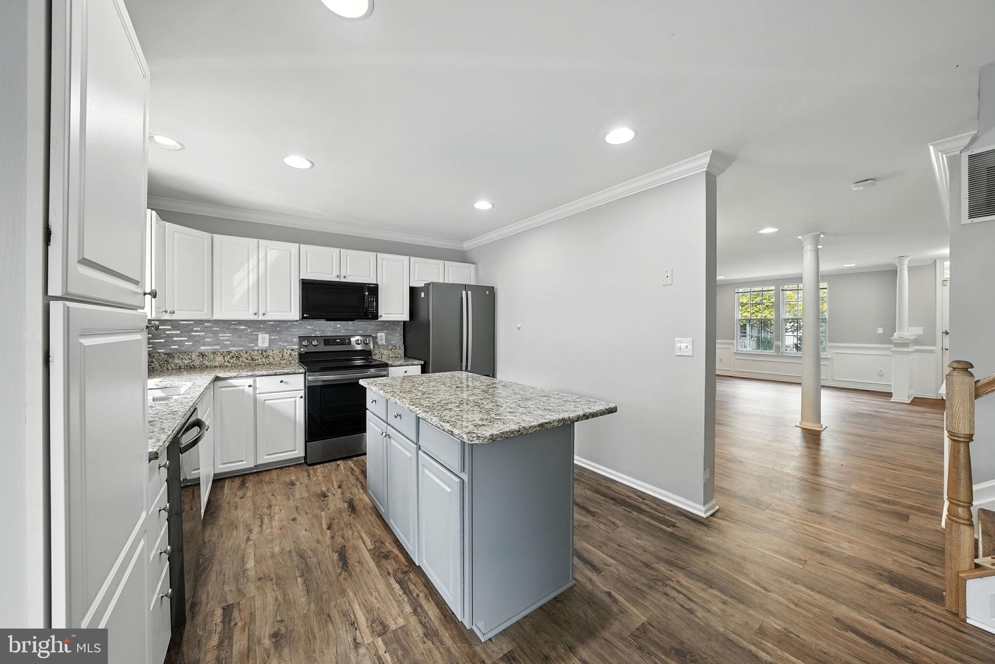 BELMONT GREENE - Residential